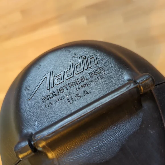 Vintage Mickey Mouse Lunchbox and Tumbler Thermos Set - Picture 4 of 12